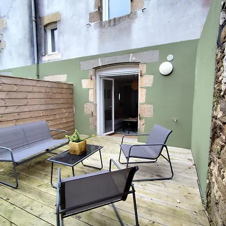Beau Et Calme T1 Avec Terrasse Au Coeur De Kerinou *